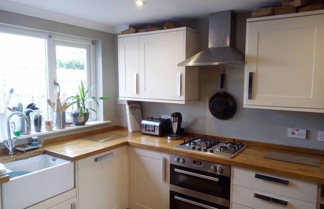 3-bed House, Sleeps 5, 5 min Walk From City Centre - Foto 5