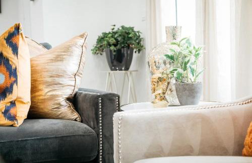 Cozy and Chic 3BR Retreat in Downtown Houston - Foto 43