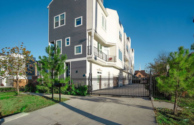 The Green Haus Luxxe Cabana Rooftop Retreat - Foto 48