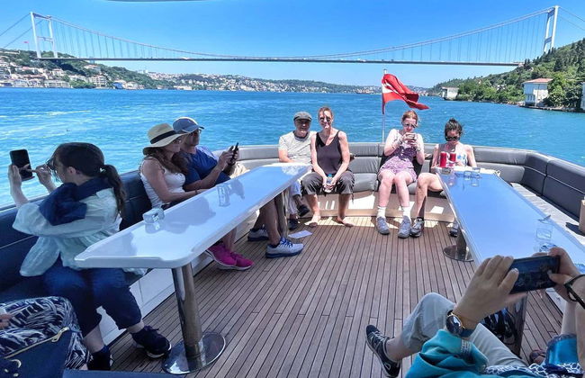 Istanbul Bosphorus Yacht Cruise - Photo 8