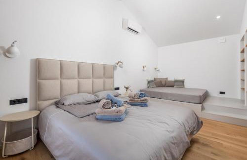 Villa 4 with Pool Soline, Krk, 280 m from beach, by 4Villas - Photo 55