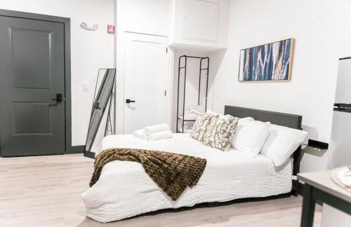 Discover NYC in stylish Studio-25 mins to NYC - Foto 2