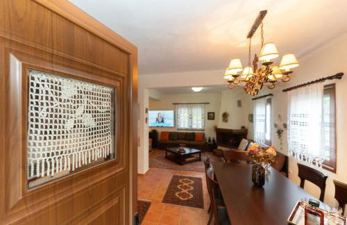 Ersis Retreat - Photo 31