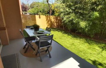 Les Capitouls - avec entrée autonome, clim neuve, jardin, parking privé & sa piscine ! - - Foto 24