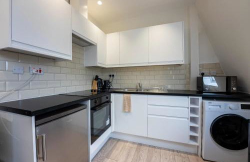 Modern Studio Flat with Balcony in Heart of London - Foto 5