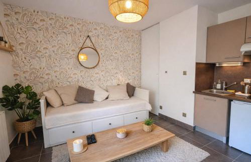 Écrin Bohème au Calme - Idéal Séjour Centre-Ville - Foto 9