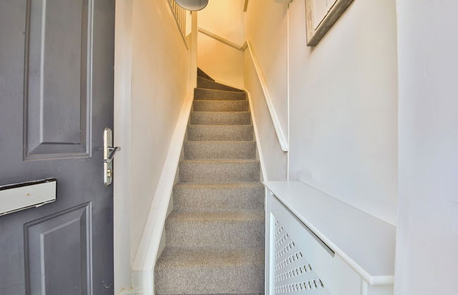 2 Bed House Near Beach with Free Parking - Foto 2