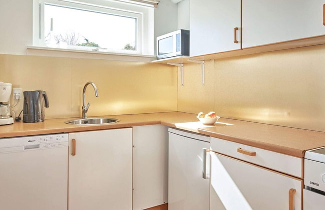 4 Star Holiday Home in Allinge - Foto 6
