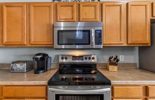 7BDM Prvt Pool Villa - Gated Resort 10min to Disney - Foto 11