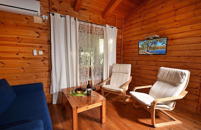 Maya Cabins - Photo 6