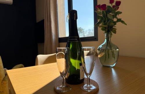 Suite du Spa 2 - Parking Privé Gratuit - Foto 12