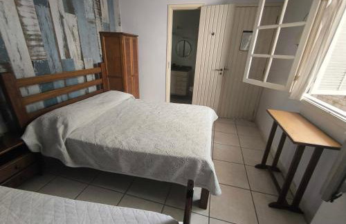 "Cantinho das serestas" em flats com piscina, sem café - Foto 19