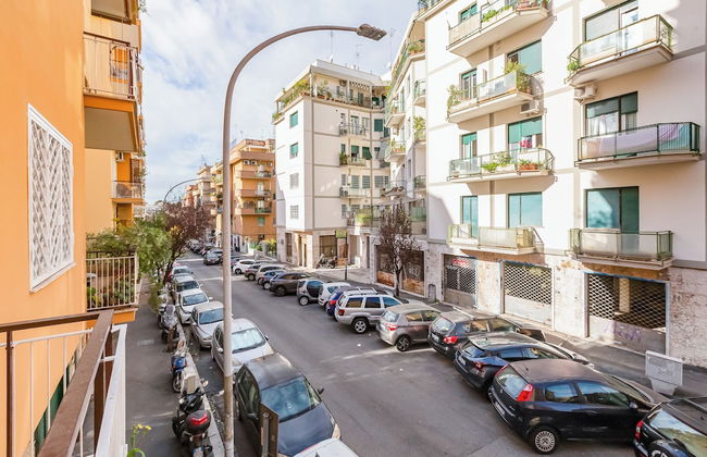 Cozy 2-Bedroom Flat with Balcony - Foto 46