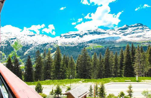 Stunning 3-bedroom apartment with mountain views - Foto 53