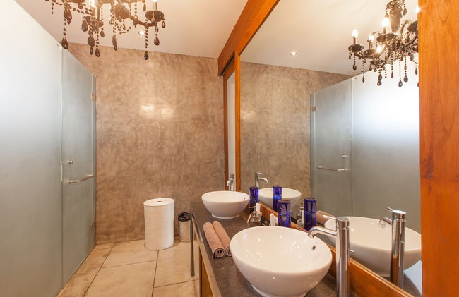 AB Villa & Apartments - Photo 37
