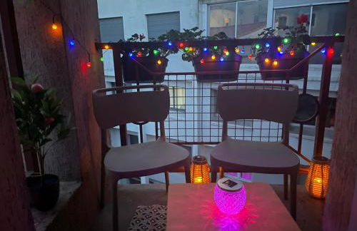 Stylish Apartment with Balcony - Very Central - Long Stays and Pets Welcome - Foto 2