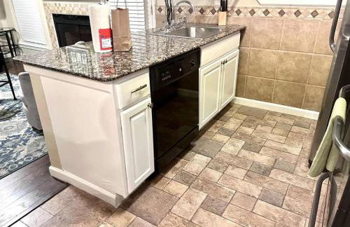 Cozy 2BD Condo DFW South Irving I02 - Foto 8