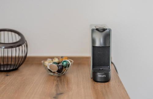 Corner 28 - Photo 22