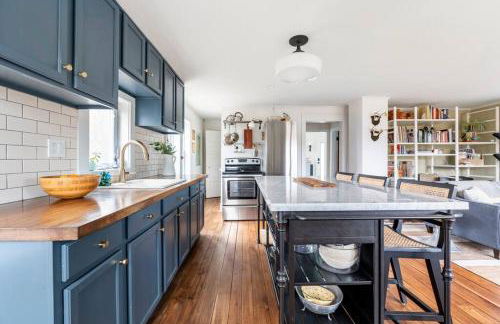 Hillcrest Cottage - Charming Cottage with hot tub and view! - Foto 31