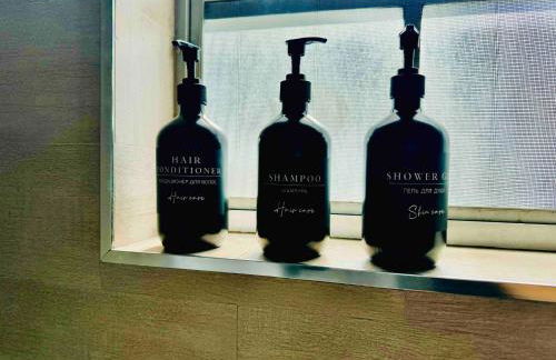 Stylish Stay Close to UM City Vibes - Photo 19