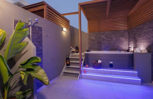 Hersonissos Beach Front Suites - Photo 42