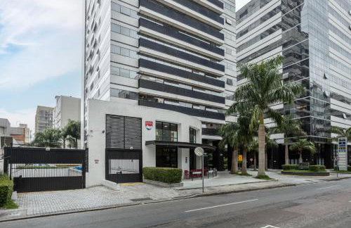 Apto 1802 com Piscina e Academia 2 Quartos Ar Condicionado no Centro Cívico com Garagem - Foto 6