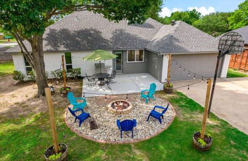 Remodeled 4 Bedroom Home Close to Downtown Frisco. - Foto 22