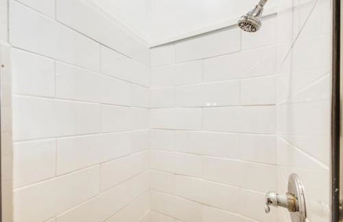 Modern Greenwood Studio Less Than 1 Mi to Downtown! - Foto 18