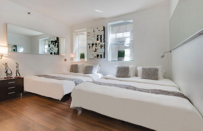 Beachfront 4 Room Ocean Drive Deluxe Suite - Foto 6