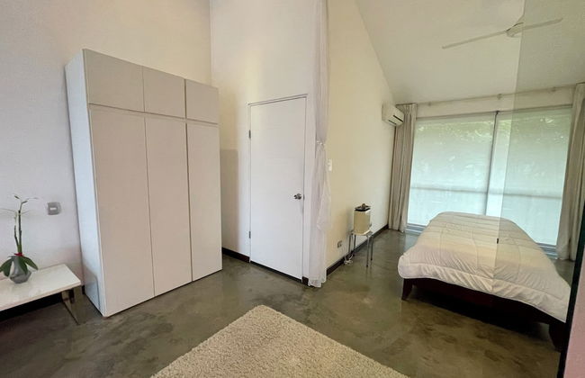 Beautiful Spacious Loft 2 Bedrooms 2 Full Baths 2 car Garage in Downtown - Foto 2