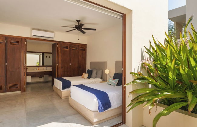 Marea Beachfront Villas - Foto 12