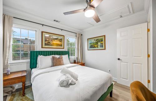 - Free Parking & 5-Min Walk To Metro - Book Now! - Photo 11