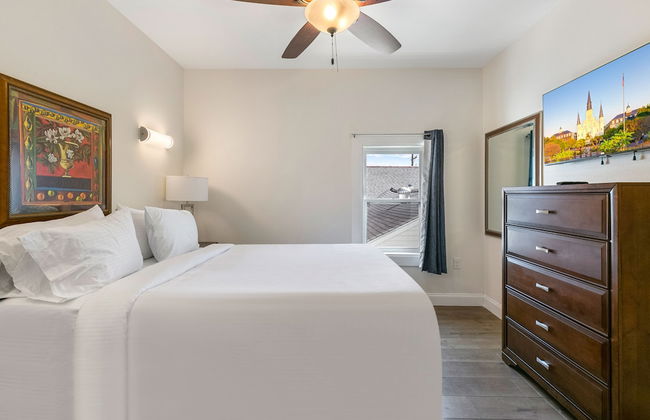 Stunning Condos Near French Quarter - Foto 18