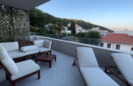 Splendid Split View apartment - Photo 16