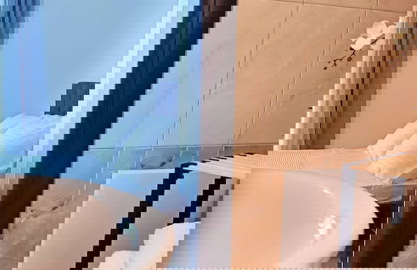 A & A Apartments 2 - Photo 31