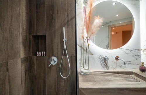 Semiso Beach Suites - Photo 18