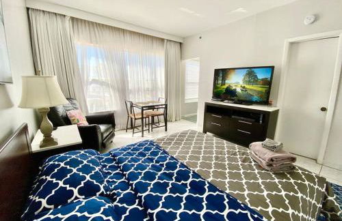 APARTMENT RIGHT ON THE BEACH! - Foto 2