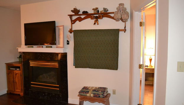 Little Pigeon River 508 2BD Condo with Fireplace and Jacuzzi Tub by RedAwning - Foto 5, Habitación