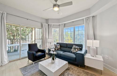 Modern & Spacious 3 Bedroom Retreat! - Foto 1