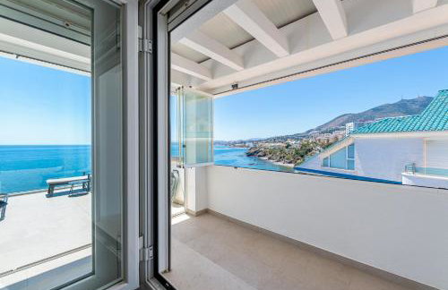 The Penthouse Panorama Exclusive Seafront Estate - Photo 15