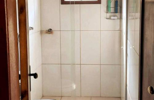 Casa com cachoeira-rio no quintal - Foto 17