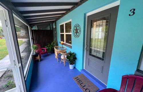 875 Oasis #1 Location! - Foto 4