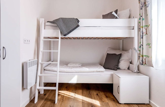 Lakeside Village 35 - Photo 10