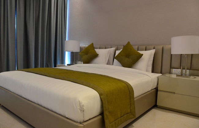 The Lodge Suites - Photo 12