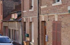 L'artistique, 4 lits, 2 chambres, stationnement gratuit, spacieux, atypique - Photo 28