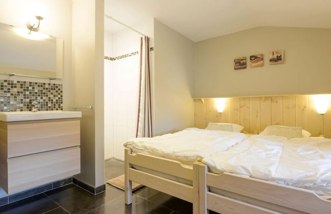 Magnificent Holiday Home in Manhay With Fenced Garden - Photo 13