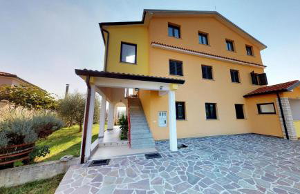 Apartments with parking space Vilanija, Umag - 17240 - Foto 1