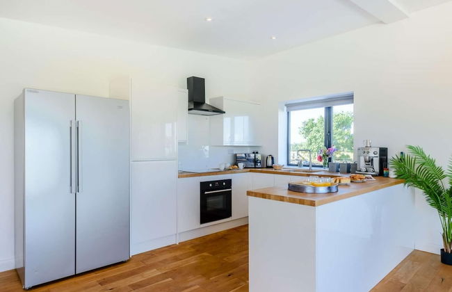 2-bed Modern Bungalow - Outstanding Country Views - Foto 6