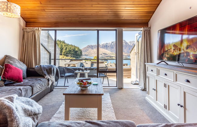 Beautiful Spacious Lake View City Townhouse - Foto 16