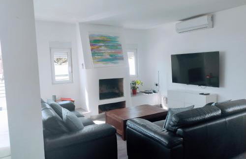 Torreguadiaro Villa - 2 mins walk from the bars and restaurants - Foto 28